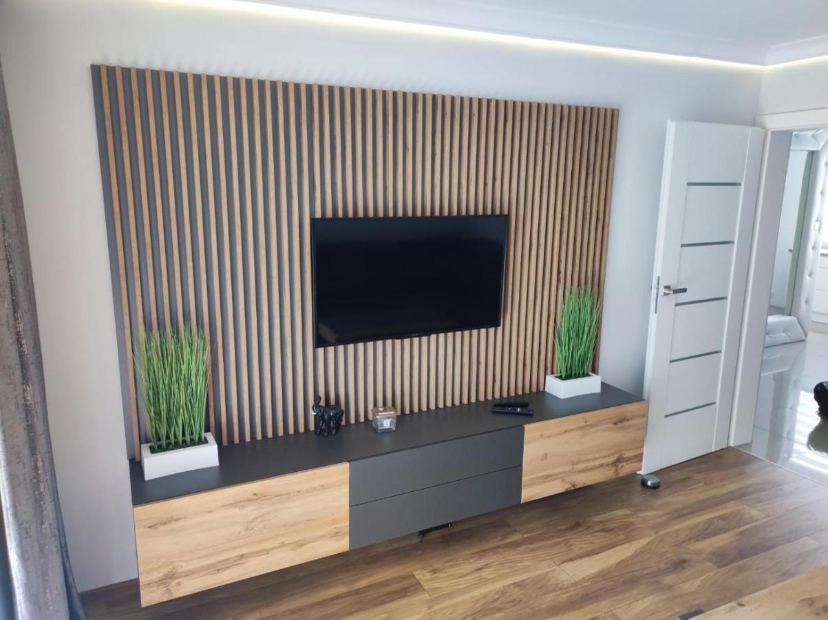 Apartament Frombork Lägenhet Exteriör bild