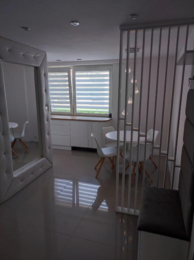 Apartament Frombork Lägenhet Exteriör bild